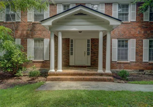 2nd image of 660 Kirkus Dr, Conyers, GA 30094 | MLS# 7785660