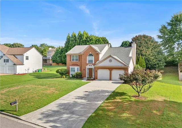 Photo 2 of Sale Pending at 7025 Brassfield Dr, Cumming, GA 30041 | MLS# 7805604 | Listing updated on 2026-10-08