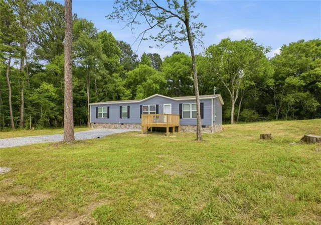 Photo 2 of Sale Pending at 344 Moran Lake Rd, Rome, GA 30161 | MLS# 7789530 | Listing updated on 2026-09-26