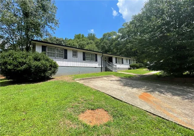 Photo 1 of Sale Pending at 4420 Lynn Ct, Powder Springs, GA 30127 | MLS# 7804615 | Listing updated on 2026-09-23