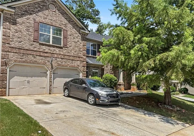2nd image of 4742 Shire Dr, Lithonia, GA 30038 | MLS# 7803364