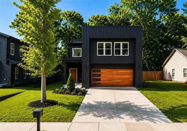 1st image of 1378 Gus Thornhill Jr Dr, Atlanta, GA 30344 | MLS# 7809363