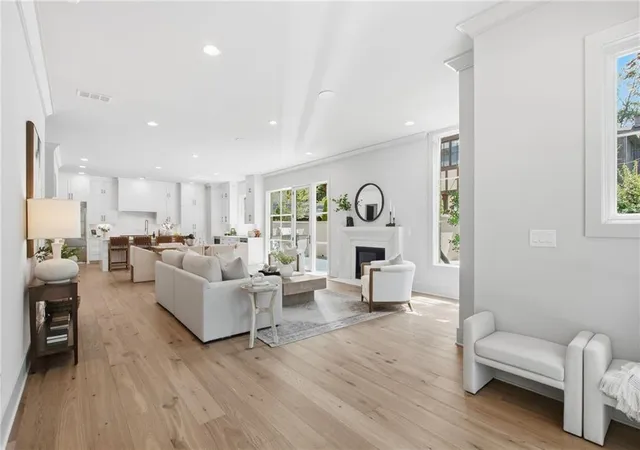 4th image of 1585 S Ponce De Leon Avenue Ne, Unit #13, Atlanta, GA 30307 | MLS# 7815329