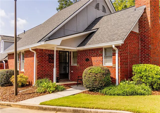 1st image of 2 Robin St, Rome, GA 30165