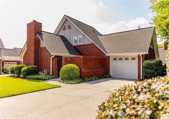 2nd image of 2 Robin St, Rome, GA 30165