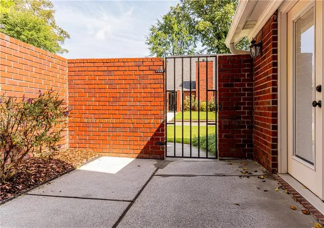 3rd image of 2 Robin St, Rome, GA 30165