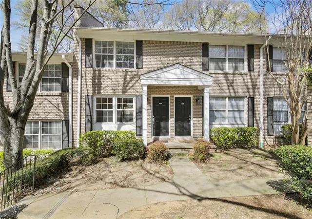 Townhouse at 2232 Dunseath Ave Nw #412, Atlanta, GA 30318 | MLS# 7186647 | | Sold on 2023-08-16