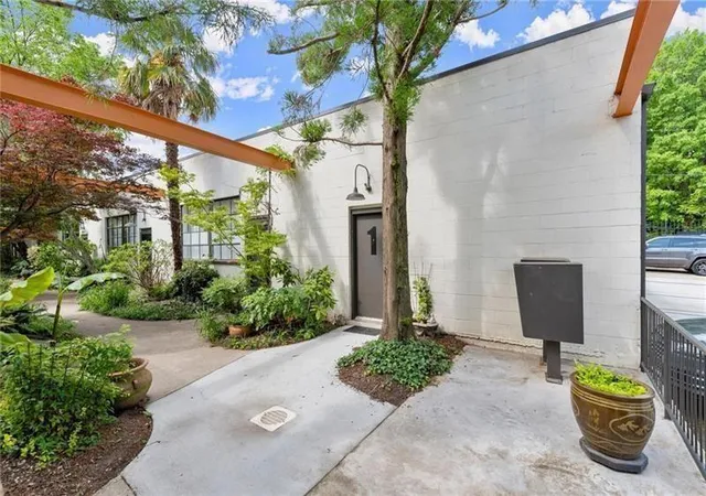 Photo 2 of Condo for sale at 830 Dekalb Ave #1, Atlanta, GA 30307 | MLS# 7795367 | Listing updated on 2026-10-07