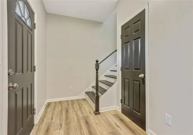 Photo 3 of Sale Pending at 129 Pierce Hl Rd Ne, Rome, GA 30161 | MLS# 7767456 | Listing updated on 2026-09-18