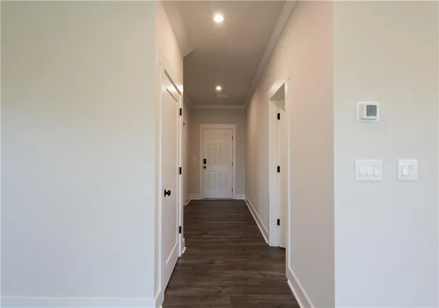 Photo 4 of Single family home for sale at 324 William Gossett Dr, Canton, GA 30114 | MLS# 7828443 | Listing updated on 2026-08-28