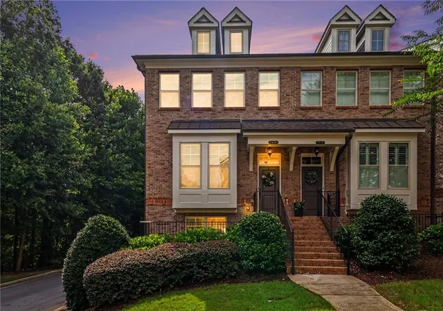 Homes for sale in Alpharetta, GA | 7910 Willoughby Ct, Alpharetta, GA 30005 | MLS# 7794229