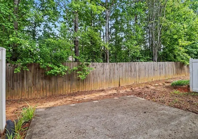 24th image of 372 Creek Manor, Suwanee, GA 30024 | MLS# 7782567
