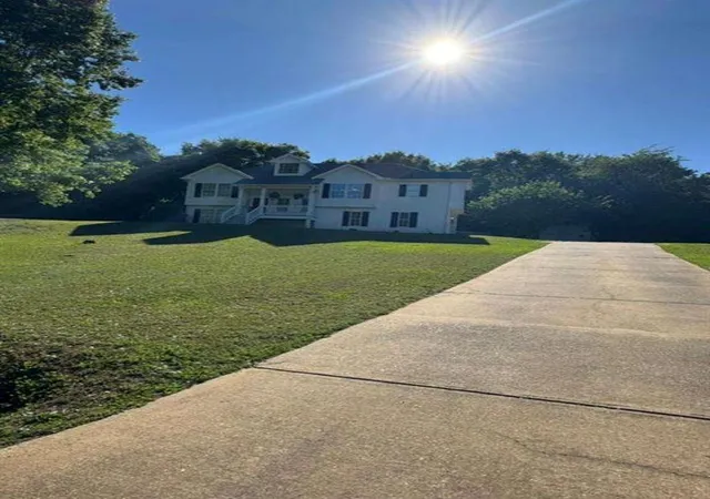Photo 2 of Single family home for sale at 157 Dogwood Glen Dr, Aragon, GA 30104 | MLS# 7772307 | Listing updated on 2026-10-12