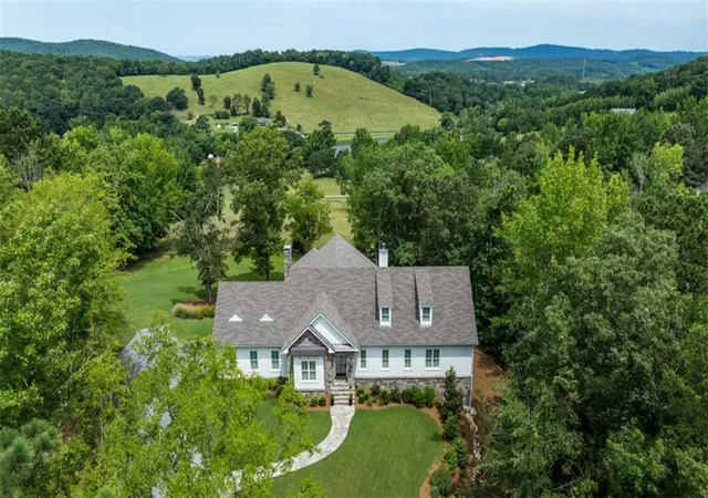 1st image of 185 Marion Dairy Rd, Lindale, GA 30147 | MLS# 7792502