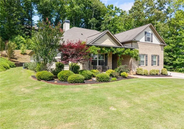 Photo 3 of Sale Pending at 67 Blue Sky Dr, Dawsonville, GA 30534 | MLS# 7783646 | Listing updated on 2026-09-21