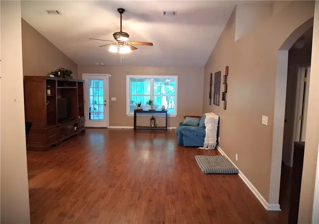 Photo 4 of Single family home for sale at 108 Lake Palms Dr, Kingsland, GA 31548 | MLS# 7795793 | Listing updated on 2026-09-12