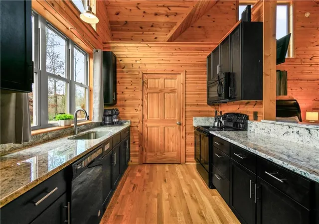5th image of 281 Maple Ridge Rd, Dahlonega, GA 30533 | MLS# 7748198
