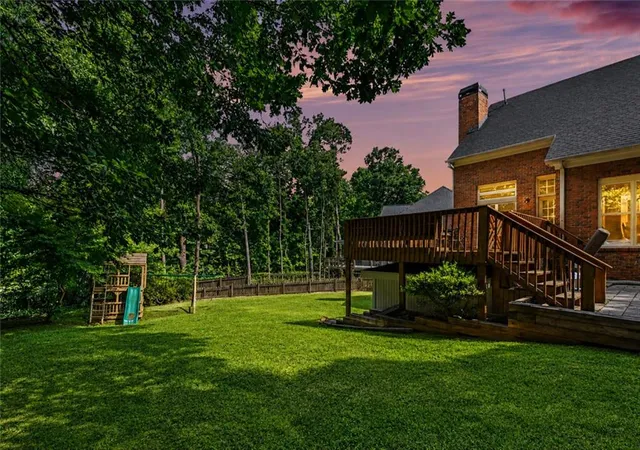 Photo 3 of Single family home for sale at 2707 Glenrose Hl, Atlanta, GA 30341 | MLS# 7792662 | Listing updated on 2026-09-30