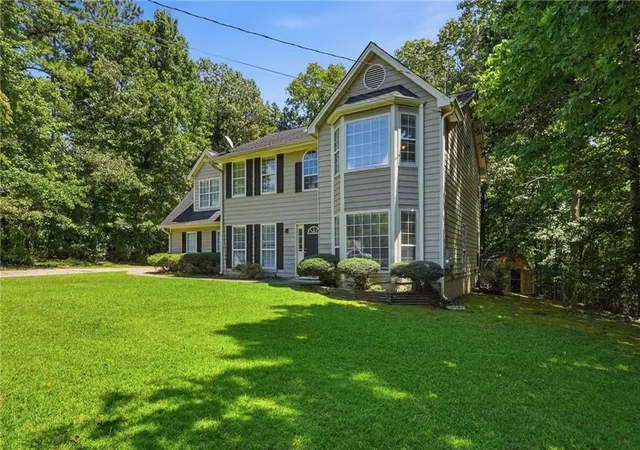 Photo 2 of Single family home for sale at 5785 Shoal Crk Dr, Douglasville, GA 30135 | MLS# 7824396 | Listing updated on 2026-09-04