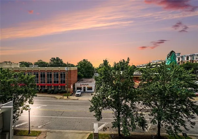 1st image of 250 Pharr Rd Ne #315, Atlanta, GA 30305 | MLS# 7826505