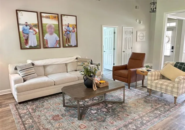 2nd image of 204 Magnolia St, Senoia, GA 30276 | MLS# 7819327