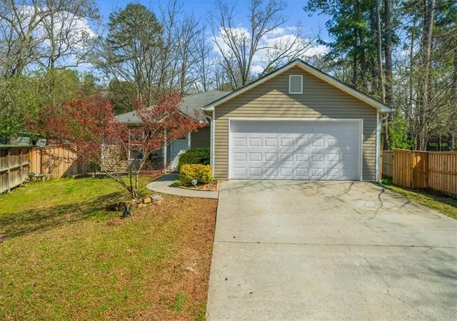 Homes for sale in White, GA | 212 Whispering Pine Cir Ne, White, GA 30184 | MLS# 7739153