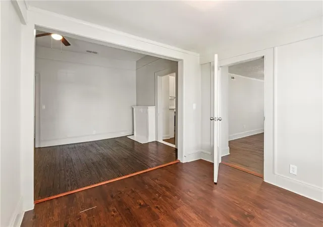 Listing Photo 2 - Condo for sale in building located at 3556 E Main St, Atlanta, GA 30337 - Unit #