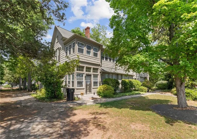 4th image of 3556 Main St, Atlanta, GA 30337 | MLS# 7771982