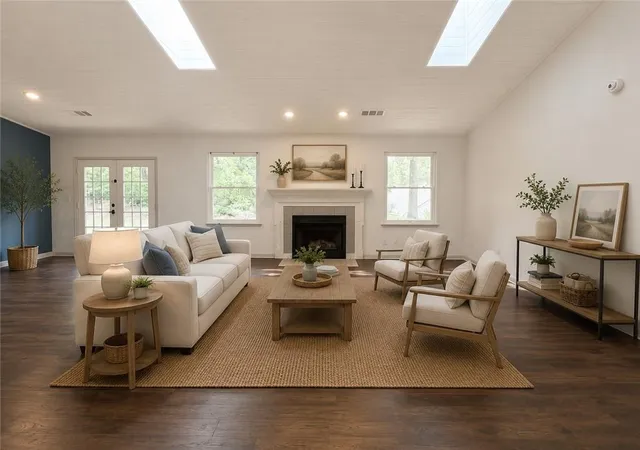 Photo 2 of Single family home for sale at 471 Springfield Dr, Woodstock, GA 30188 | MLS# 7805491 | Listing updated on 2026-08-27