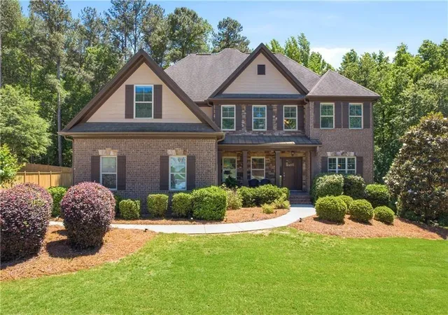 1st image of 2811 Magnolia Creek Dr Nw, Kennesaw, GA 30152 | MLS# 7769787