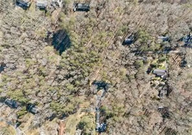 3rd image of 428 Dogwood Dr, Canton, GA 30114 | MLS# 7812606