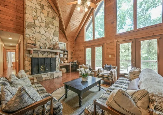 Photo 4 of Single family home for sale at 4420 Parkwood Rd, Social Circle, GA 30025 | MLS# 7827370 | Listing updated on 2026-09-12