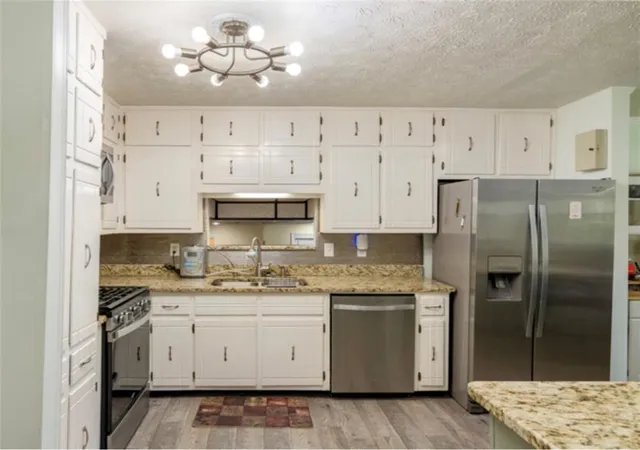 Photo 4 of Sale Pending at 1239 Country Pine Dr, Ellenwood, GA 30294 | MLS# 7797187 | Listing updated on 2026-09-06