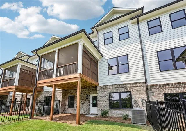 Photo 1 of Townhouse for sale at 4304 Burton Bnd Way #151, Buford, GA 30518 | MLS# 7810284 | Listing updated on 2026-10-08