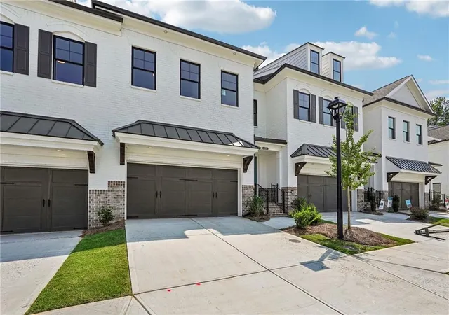 Photo 3 of Townhouse for sale at 4304 Burton Bnd Way #151, Buford, GA 30518 | MLS# 7810284 | Listing updated on 2026-10-08