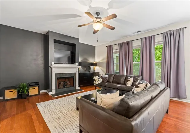 Photo 3 of Sale Pending at 97 Grampian Ct, Marietta, GA 30008 | MLS# 7810142 | Listing updated on 2026-08-23
