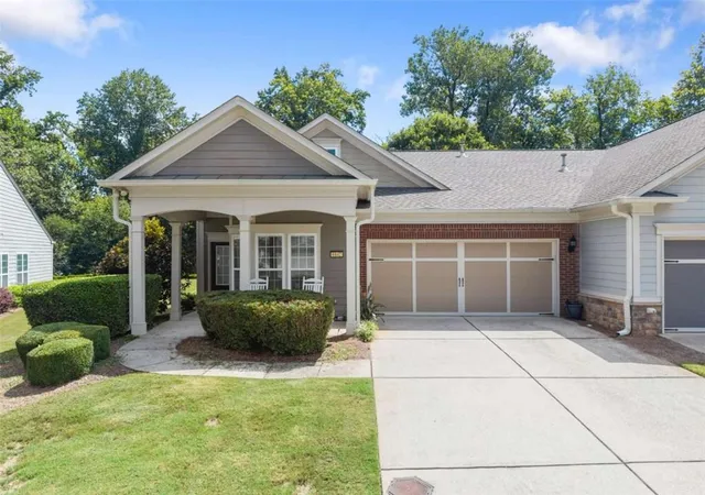 1st image of 6142 Longleaf Dr, Hoschton, GA 30548 | MLS# 7824734