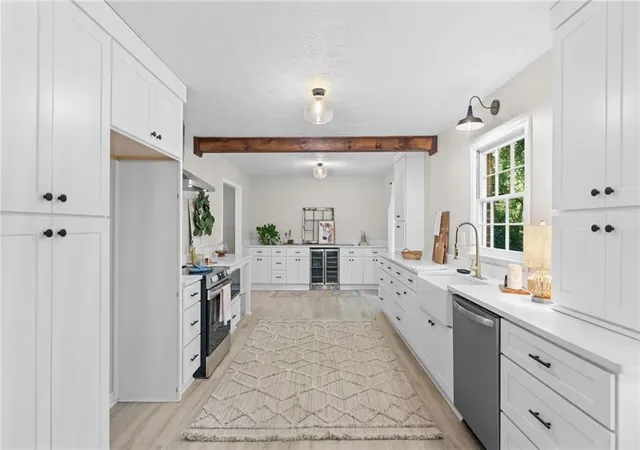 Photo 3 of Single family home for sale at 2302 Smokehouse Path, Lawrenceville, GA 30044 | MLS# 7769824 | Listing updated on 2026-09-03