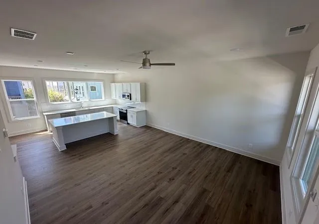 Photo 4 of Sale Pending at 1361 Breezy St SE #107, Atlanta, GA 30315 | MLS# 7821623 | Listing updated on 2026-08-25