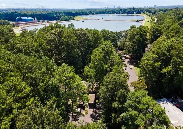 31st image of 4876 Twin Lakes Trl, Atlanta, GA 30360 | MLS# 7824454
