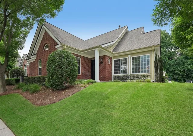2nd image of 2102 Sweet Apple Cir, Alpharetta, GA 30004 | MLS# 7789205