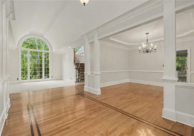 Photo 3 of Single family home for sale at 200 Wicklawn Way, Roswell, GA 30076 | MLS# 7816732 | Listing updated on 2026-09-11