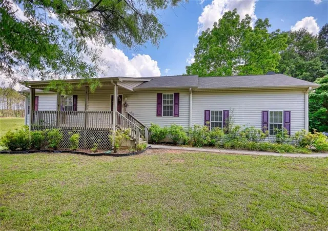Homes for sale in Franklin, GA | 2643 Macedonia Rd, Franklin, GA 30217 | MLS# 7774904