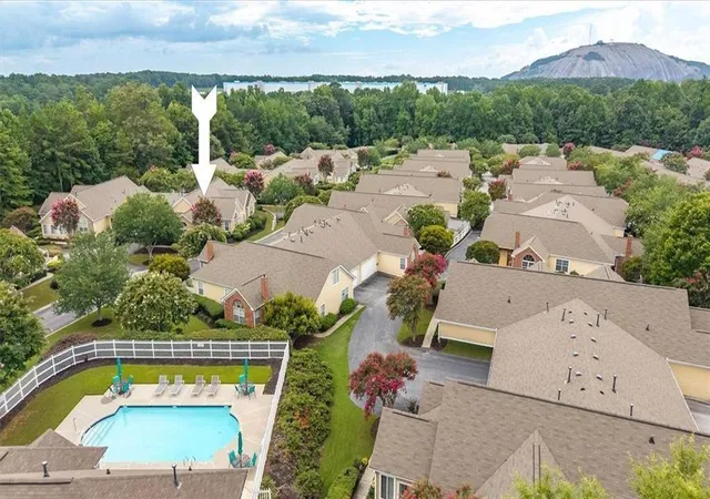 3rd image of 2191 Rockbridge Rd #1504, Stone Mountain, GA 30087 | MLS# 7818453