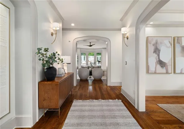 3rd image of 3230 W Andrews Dr, Atlanta, GA 30305 | MLS# 7819742