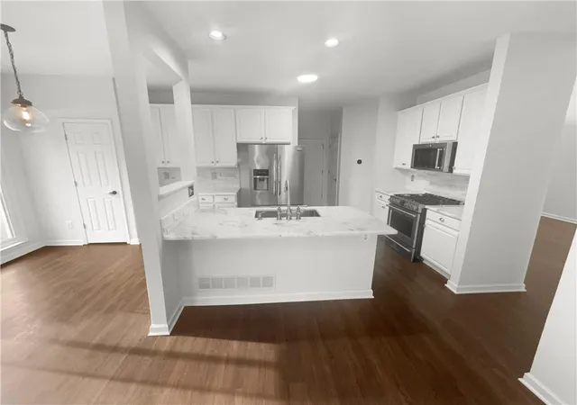 2nd image of 2669 Glenrose Hl, Atlanta, GA 30341 | MLS# 7689636