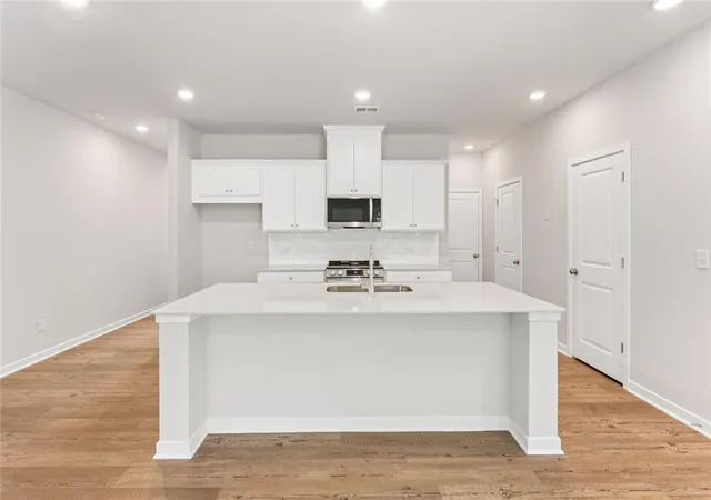 5th image of 7457 Clover Ln #135, Flowery Branch, GA 30542 | MLS# 7824677