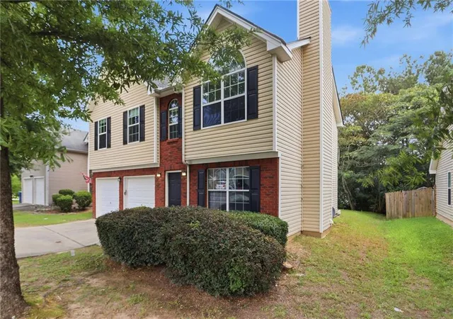 Photo 2 of Single family home for sale at 2545 Carolina Ridge, Riverdale, GA 30296 | MLS# 7818706 | Listing updated on 2026-08-13