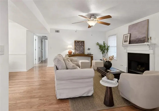 Photo 3 of Sale Pending at 3940 Riverlook Pkwy Se #203, Marietta, GA 30067 | MLS# 7816809 | Listing updated on 2026-09-04