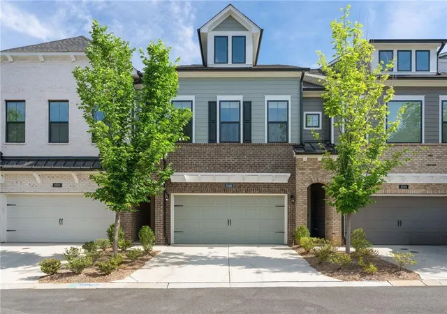 image of 1040 Harper Dr, Roswell, GA 30076 | MLS# 7773120